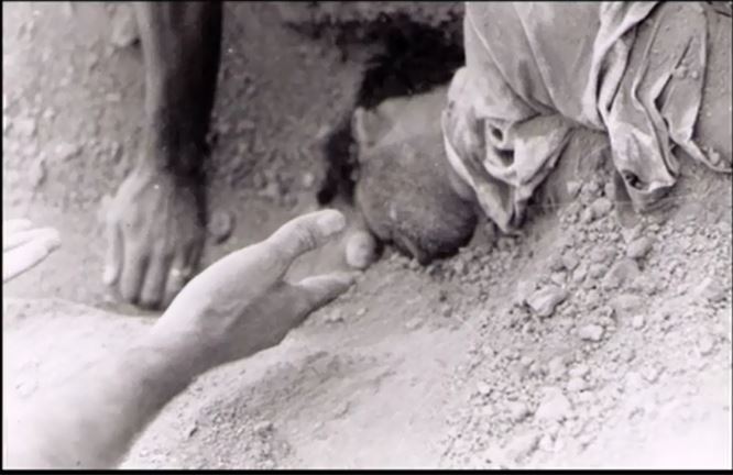 − Khavaran - خاوران، عکس از مدفون‌شدگان− کلیشه شماره 1