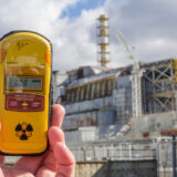 تصویر تزئینی از دستگاه سنجش آلودگی رادیواکتیو